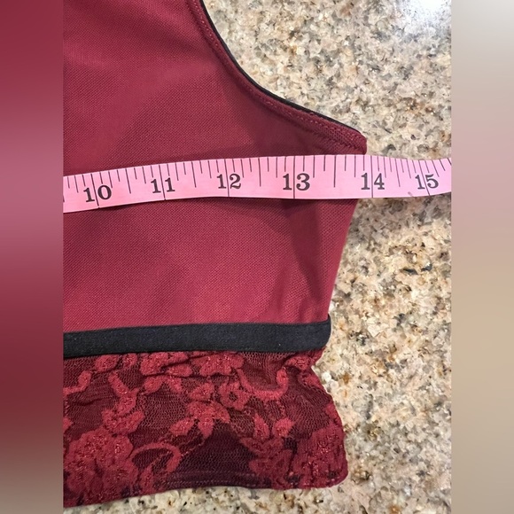 ONE TEASPOON Lulu Mesh And Lace Bralette -
Wine Size XS/Size 2 US NWT - Picture 6 of 10
